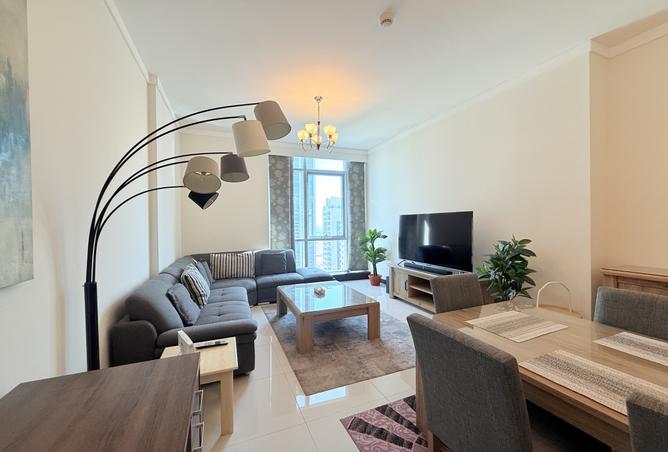 987387 - Property Image 2