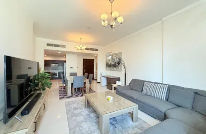 Apartment - 2 Bedrooms - 4 Bathrooms for rent in Al Juffair - Capital Governorate