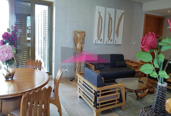 999413 - Property Image 2