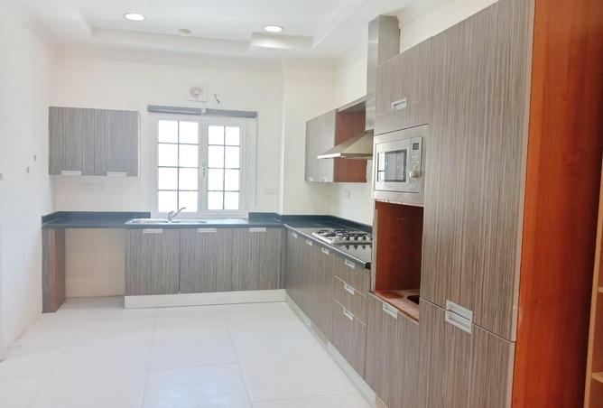 1003041 - Property Image 3