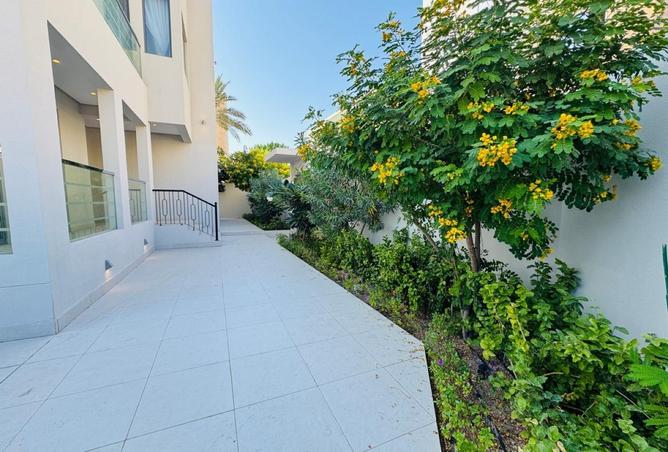 53823048 - Property Image 3