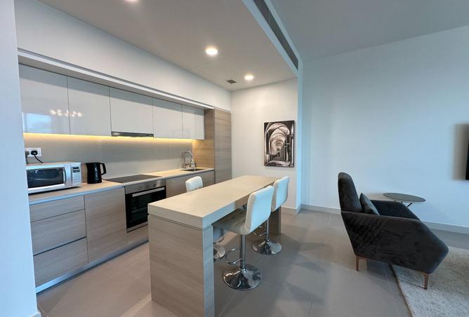 988637 - Property Image 2