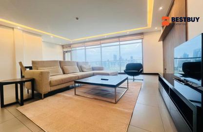 Apartment - 2 Bedrooms - 3 Bathrooms for rent in Reef Island - Capital Governorate