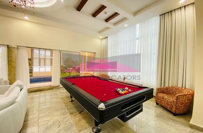 Apartment - 3 Bedrooms - 4 Bathrooms for rent in Al Juffair - Capital Governorate