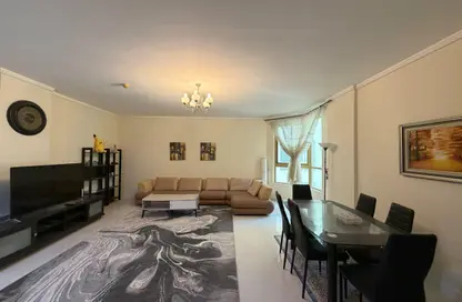 Apartment - 1 Bedroom - 2 Bathrooms for rent in Al Juffair - Capital Governorate