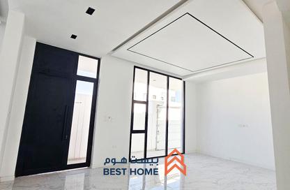 Villa - 4 - 6 for sale in Maqabah - Northern Governorate Villa - 4 - 6 for sale in Maqabah - Northern Governorate