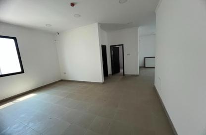 Office Space - Studio - 2 Bathrooms for rent in Galali - Muharraq Governorate