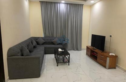 Apartment - 2 - 2 for rent in Seef - Capital Governorate
