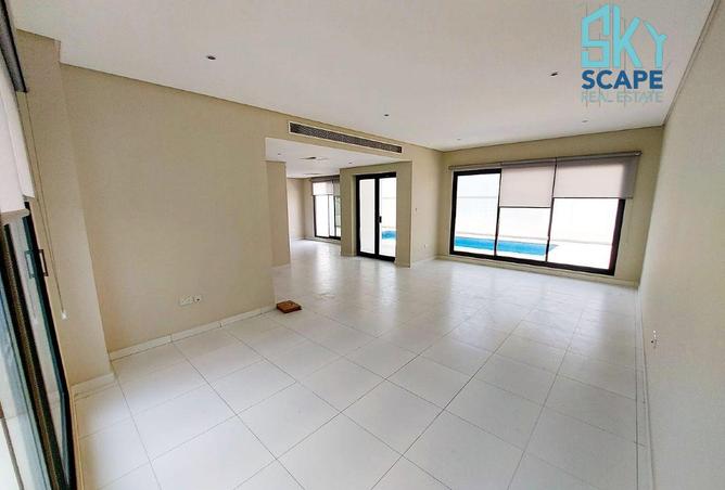 1001997 - Property Image 2