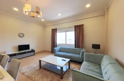 شقة - 2 غرف نوم - 3 حمامات للايجار في الرفاع الشرقي - الرفاع - المحافظة الجنوبية