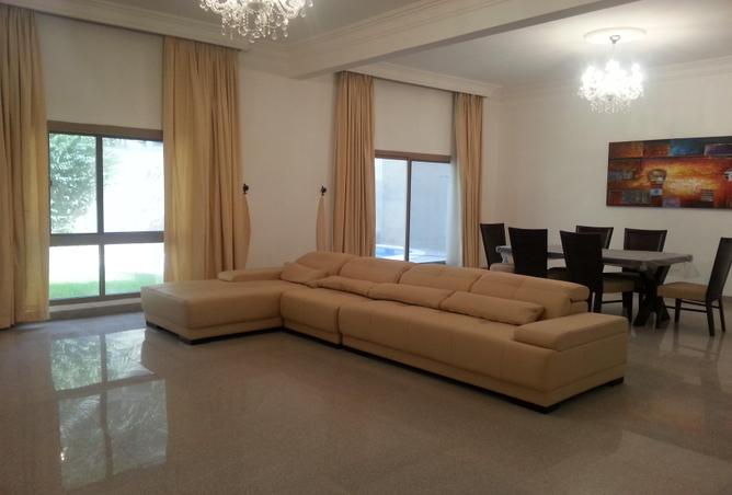 52701942 - Property Image 2