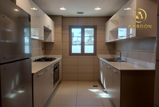 999708 - Property Image 3