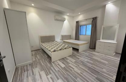 Apartment - 2 - 2 for rent in Ghuraifah (Old Juffair) - Manama - Capital Governorate Apartment - 2 - 2 for rent in Ghuraifah (Old Juffair) - Manama - Capital Governorate