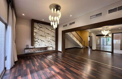 Villa - 4 Bedrooms - 5 Bathrooms for sale in Saar - Northern Governorate