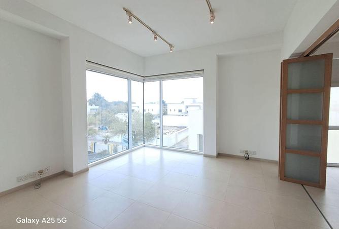 52489165 - Property Image 3