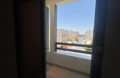 Apartment - 3 Bedrooms - 3 Bathrooms for rent in Tubli - Central Governorate