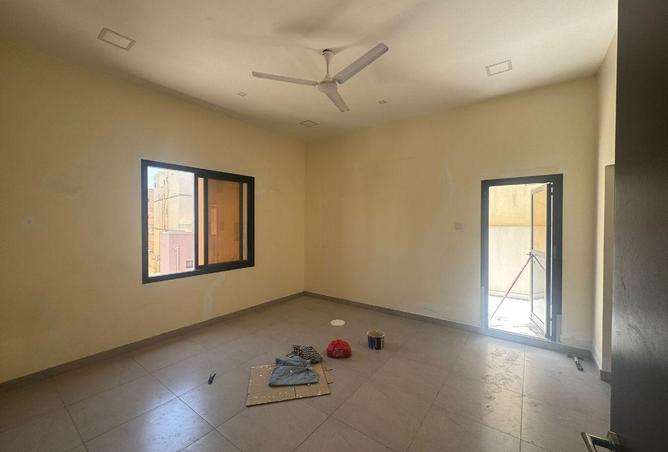 54123221 - Property Image 2