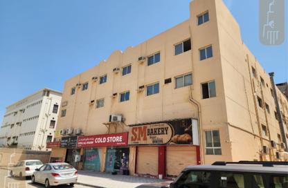 عمارة بالكامل - استوديو - 7+ للبيع في راس زوييد - المحافظة الجنوبية