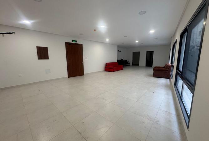 989020 - Property Main Image