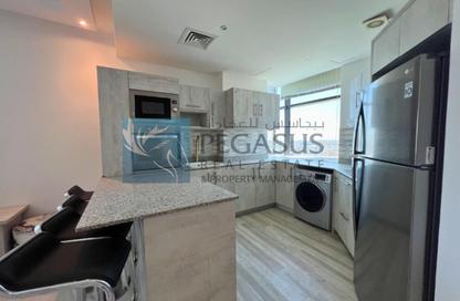 Apartment - 1 Bedroom - 2 Bathrooms for rent in Sanabis - Manama - Capital Governorate