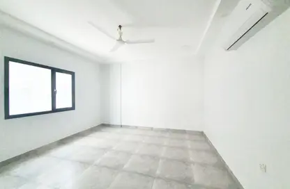 Apartment - 2 Bedrooms - 2 Bathrooms for rent in Hidd - Muharraq Governorate