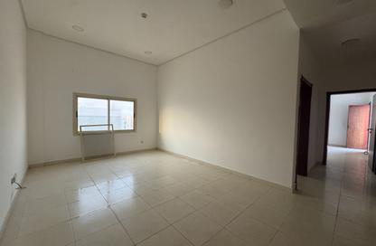 Apartment - 2 Bedrooms - 2 Bathrooms for rent in Janabiya - Northern Governorate