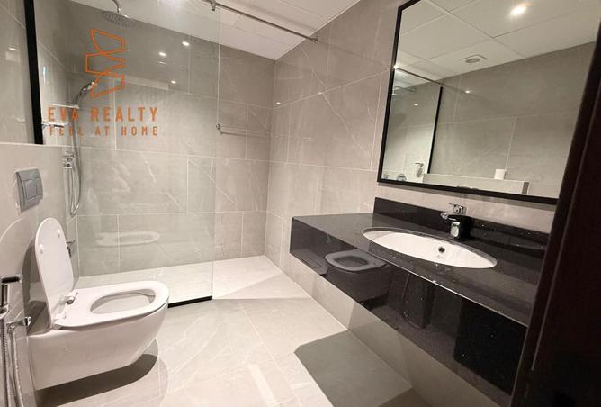 988711 - Property Image 2