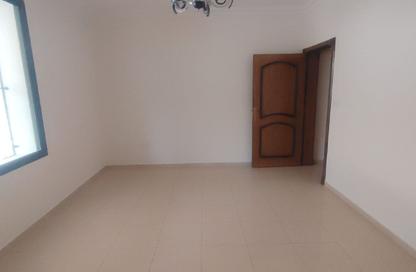Apartment - 2 Bedrooms - 2 Bathrooms for rent in Janabiya - Northern Governorate