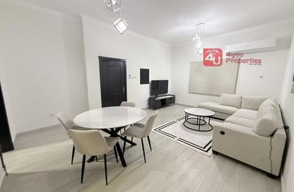 Apartment - 2 Bedrooms - 2 Bathrooms for rent in Zinj - Manama - Capital Governorate