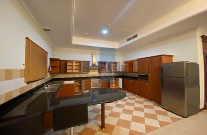 Villa - 4 Bedrooms - 5 Bathrooms for rent in Al Juffair - Capital Governorate