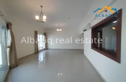 Apartment - 2 Bedrooms - 3 Bathrooms for rent in Hidd - Muharraq Governorate