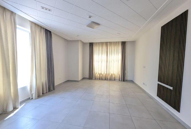 54150650 - Property Image 2