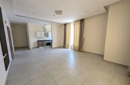 Apartment - 3 Bedrooms - 4 Bathrooms for rent in Janabiya - Northern Governorate