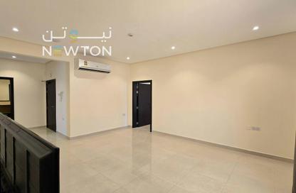 Apartment - 2 Bedrooms - 2 Bathrooms for rent in Zinj - Manama - Capital Governorate