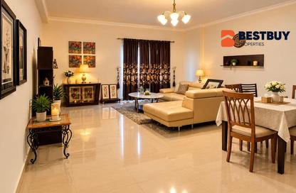 Apartment - 2 - 2 for rent in Al Juffair - Capital Governorate