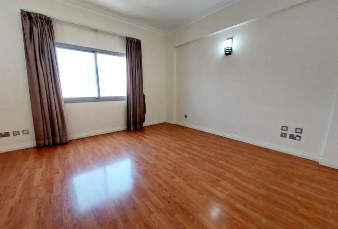 52195336 - Property Image 3