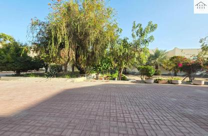 فيلا - 3 غرف نوم - 4 حمامات للايجار في العدلية - المنامة - محافظة العاصمة