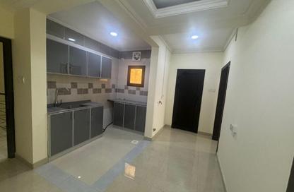 Apartment - 2 Bedrooms - 1 Bathroom for rent in Tubli - Central Governorate