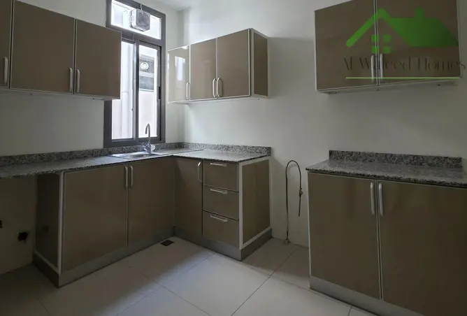 997272 - Property Image 2