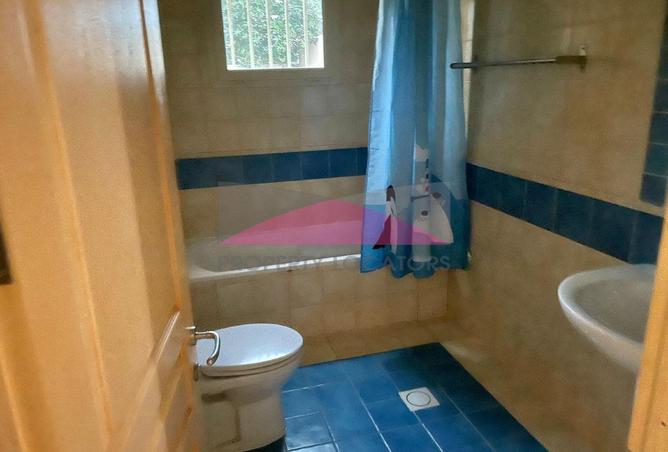 985806 - Property Image 3