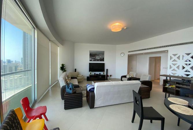 995438 - Property Image 3