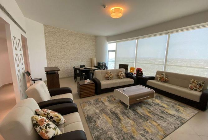 995438 - Property Image 2