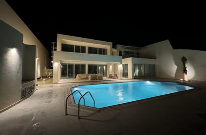 Villa - 4 Bedrooms - 5 Bathrooms for sale in Durrat Al Bahrain - Southern Governorate