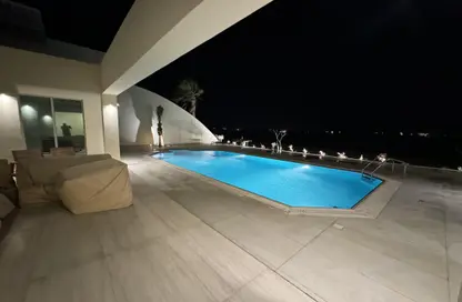 Villa - 4 Bedrooms - 5 Bathrooms for sale in Durrat Al Bahrain - Southern Governorate