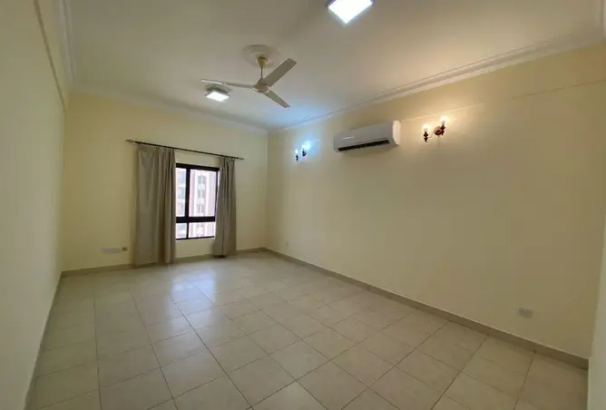 52700867 - Property Image 3