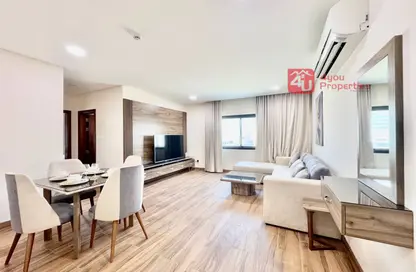 Apartment - 2 Bedrooms - 2 Bathrooms for rent in Seef - Capital Governorate