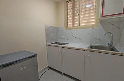 Apartment - Studio - 1 Bathroom for rent in Seef - Capital Governorate Apartment - Studio - 1 Bathroom for rent in Seef - Capital Governorate