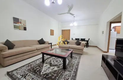 Apartment - 1 Bedroom - 2 Bathrooms for rent in Busaiteen - Muharraq Governorate