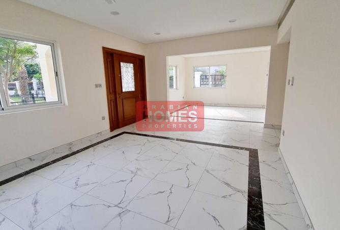 995650 - Property Image 2