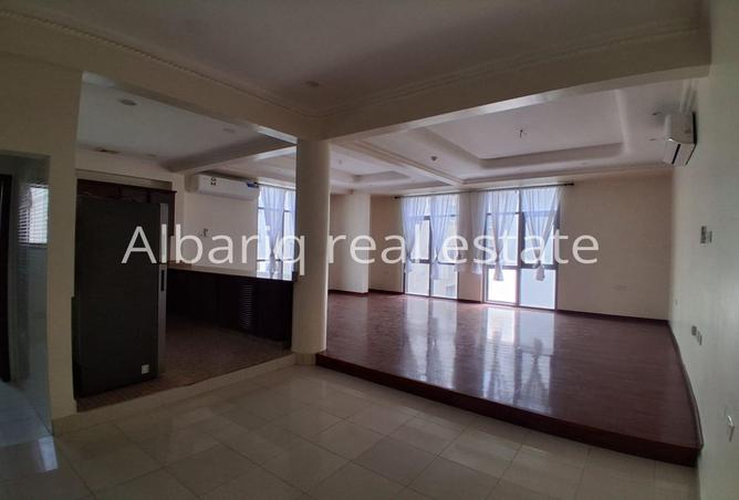 54317069 - Property Main Image